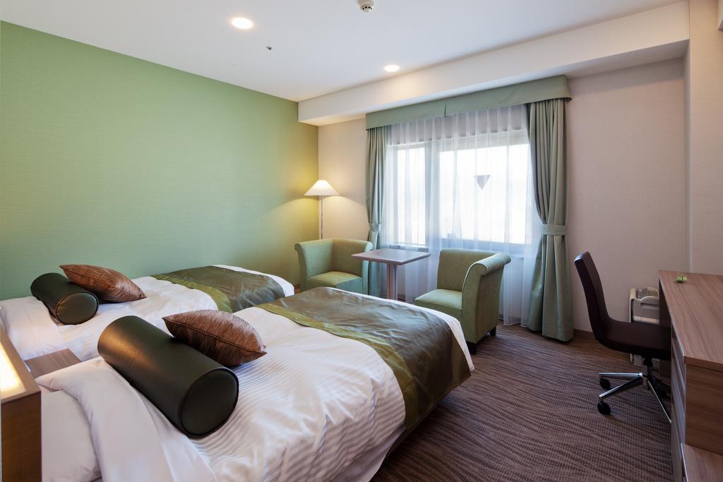 Ueda Tokyu Rei Hotel Екстер'єр фото