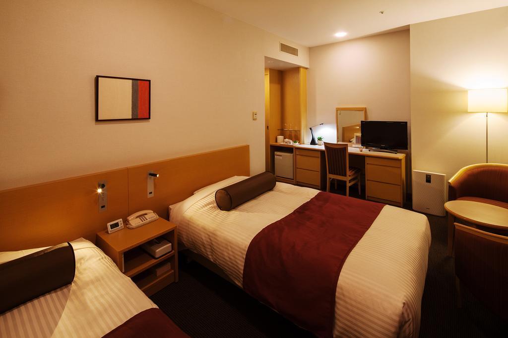 Ueda Tokyu Rei Hotel Екстер'єр фото