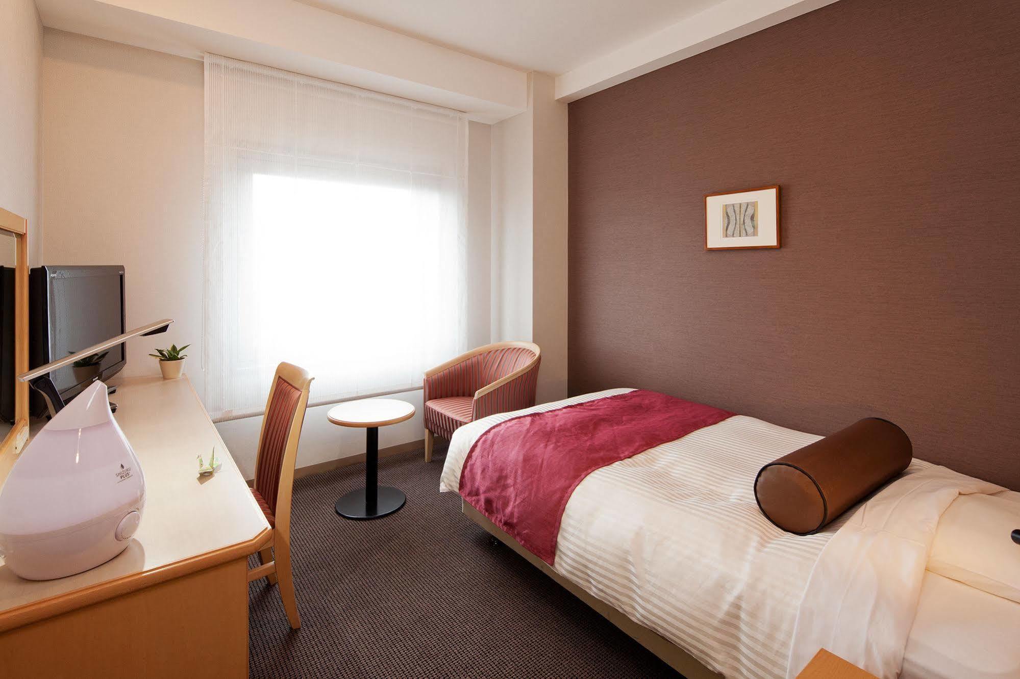 Ueda Tokyu Rei Hotel Екстер'єр фото